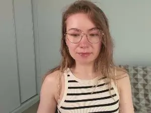 Cam4 Adult Video Chat of miax_desire
