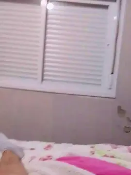 Cam4 Free Live Porn of Emuller75