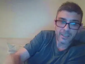 Cam4 Free Live Porn of mirketto_hot