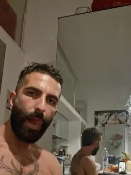 Cam4 Live Sex Cam of Alessio90italy