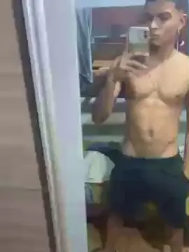 Cam4 Watch Live Sex Cams of Jotinhax7