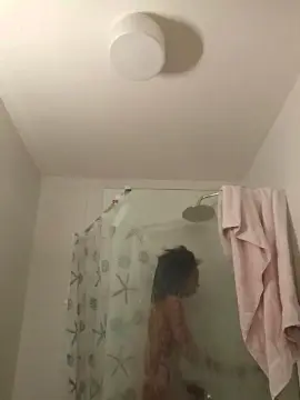 Cam4 Free Live Porn of elleblue_sexy