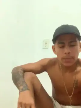Cam4 Nude Webcam of MARENTO23CMM