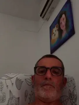 Cam4 Free Live Porn of Madurito50