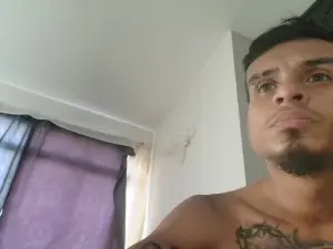 Cam4 Live Sex of bigcentauro233