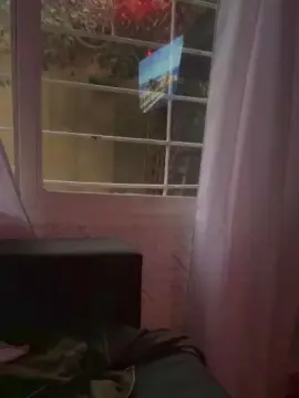 Cam4 Sex Cam of Foxxx86