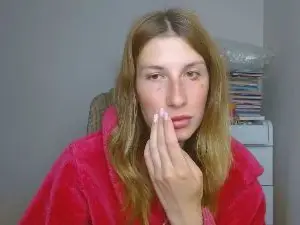 Cam4 Nude Webcam of Evelyn_21_m