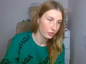Cam4 Watch Live Sex Cams of Evelyn_21_m