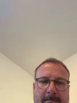 Cam4 Watch Live Sex Cams of robertmeier_hot