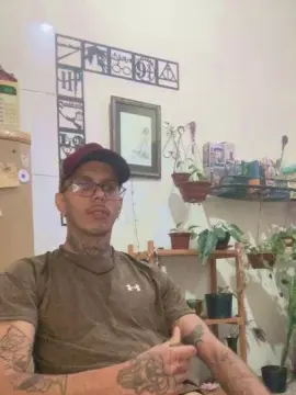 Cam4 Live Sex of Klinger30