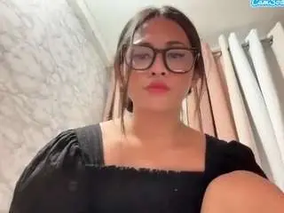 Camsoda Nude Webcam of averagegirl