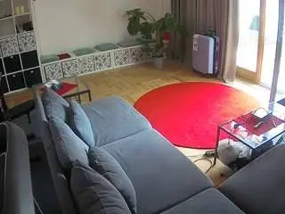 Camsoda Private Sex Chat of voyeurcam-julmodels-living-4