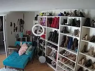 Camsoda Free Live Porn of voyeurcam-missoliviablack-03