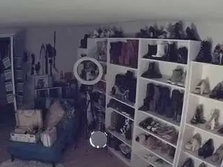 Camsoda Sex Cam of voyeurcam-missoliviablack-03