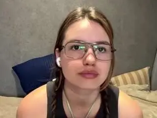 Camsoda Sex Cam of nikolebirklid