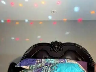 Camsoda Free Live Porn of bigbootysarenalove