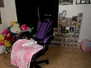 Camsoda Free Porn Cam of karliekayozz