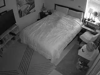 Camsoda Nude Webcam of voyeurcam-hornyhostel-01
