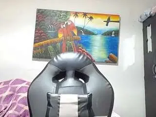 Camsoda Free Porn Cam of dulcee-cherry