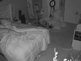 Camsoda Adult Video Chat of voyeurcam-house-charleys-room