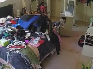 Camsoda Nude Webcam of voyeurcam-house-charleys-room