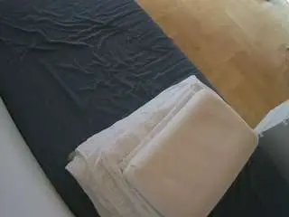 Camsoda Free Porn Cam of voyeurcam-julmodels-greybed-2