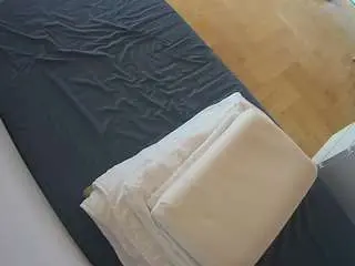 Camsoda Watch Live Sex Cams of voyeurcam-julmodels-greybed-2