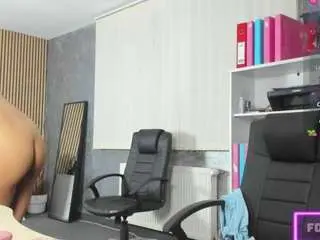 Camsoda Nude Webcam of evanoellex