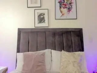 Camsoda Sex Chat of helen-moorex