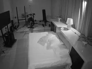 Camsoda Adult Webcams of voyeurcam-jb-office-1