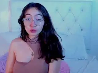 Camsoda Free Porn Cam of leahcollins