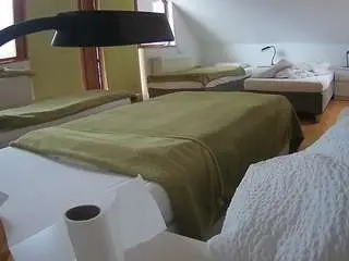 Camsoda Adult Webcam of voyeurcam-julmodels-bed-2