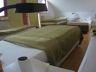 Camsoda Watch Live Sex Cams of voyeurcam-julmodels-bed-2