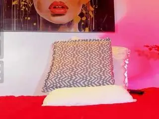 Camsoda Live Porn of karlaliones99