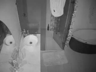 Camsoda Live Sex of voyeurcam-casa-salsa-bathroom-6
