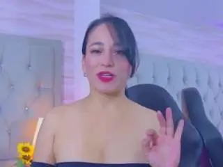 Camsoda Sex Cam of megan-diamond