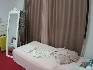 Camsoda Nude Webcam of voyeurcam-julmodels-reallife-3