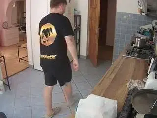 Camsoda Live Sex Cam of voyeurcam-julmodels-kitchen