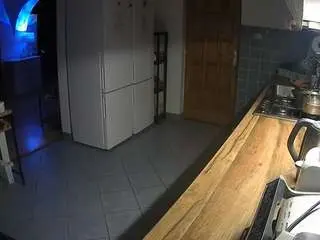 Camsoda Nude Webcam of voyeurcam-julmodels-kitchen