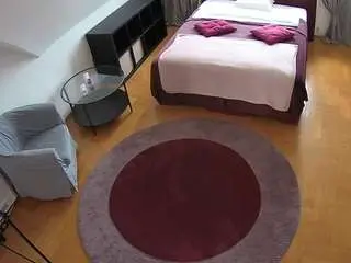 Camsoda Private Sex Chat of voyeurcam-julmodels-whitebed-1