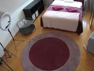 Camsoda Sex Cam of voyeurcam-julmodels-whitebed-1