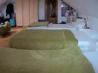 Camsoda Adult Video Chat of voyeurcam-julmodels-bed-3