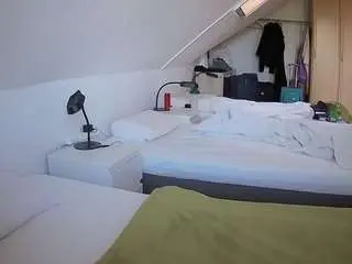 Camsoda Live Sex of voyeurcam-julmodels-bed-4
