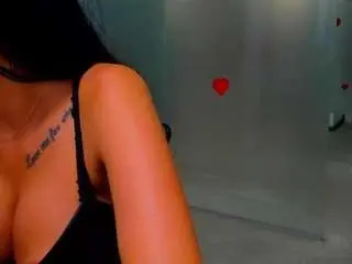 Camsoda Free Porn Cam of queenrafaelle