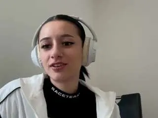 Camsoda Adult Webcam of josphinebaney