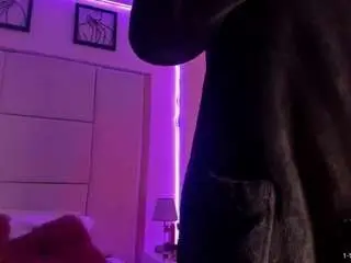 Camsoda Free Porn Cam of agatha11