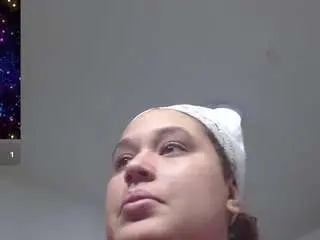 Camsoda Watch Live Sex Cams of leilanewgirl