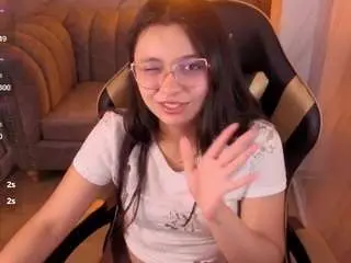 Camsoda Adult Webcam of honeydoll-tf