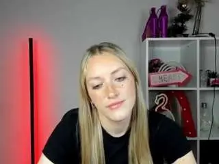 Camsoda Best live sex cam show of evelynblond