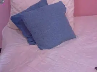 Camsoda Free Porn Cam of miia-gold
